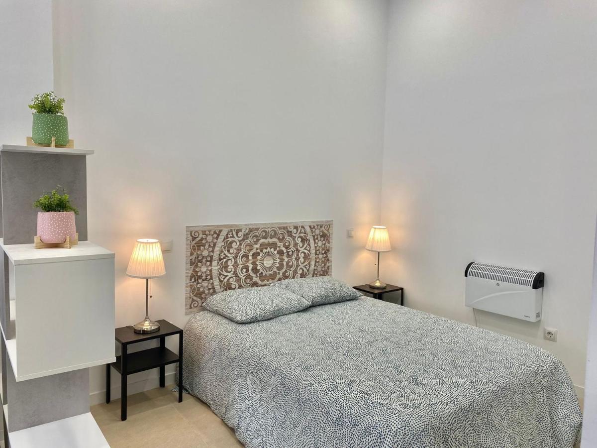 Centro Madrid Rio - Monederos 48アパートメント エクステリア 写真