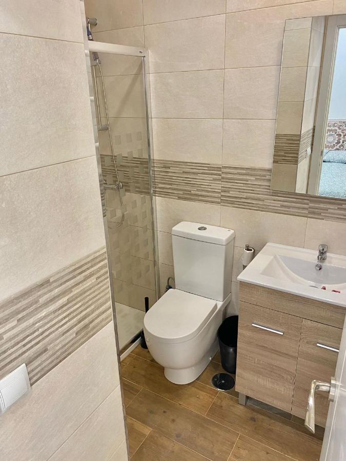 Centro Madrid Rio - Monederos 48アパートメント エクステリア 写真