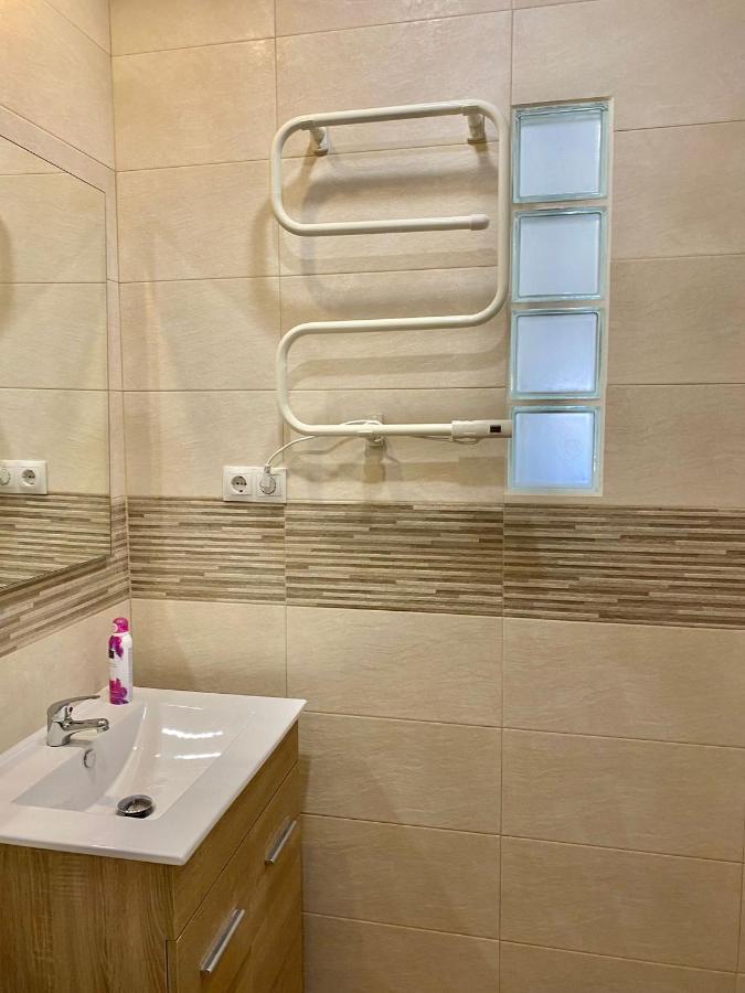Centro Madrid Rio - Monederos 48アパートメント エクステリア 写真